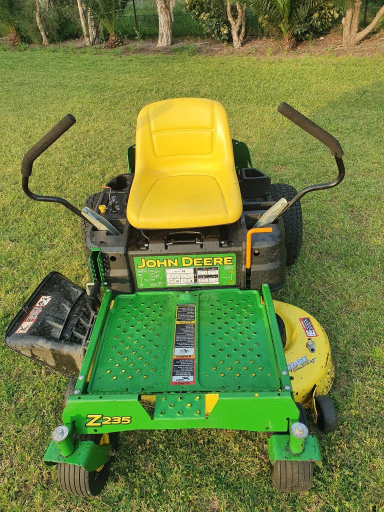 Buy SOLD 42 John Deere Z235 Zero Turn Lawnmower Used Greater